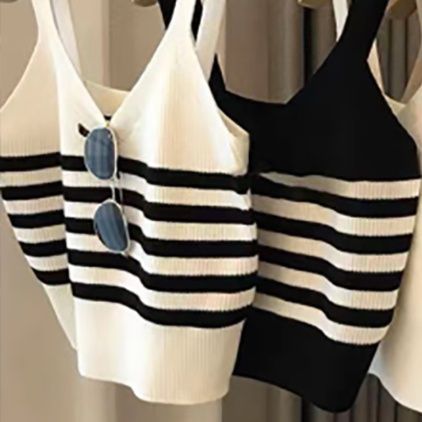 ボーダー服 タンクトップ ボーダー柄ニットタンクトップ無地切替伸縮インナー