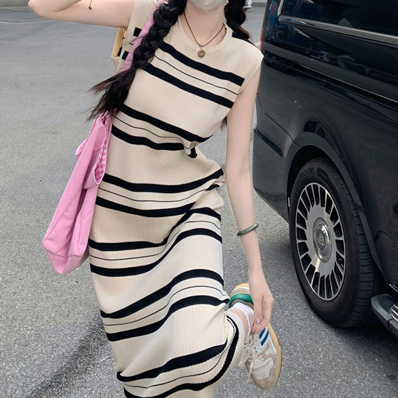 ボーダー服 ボーダー服 リブ編みノースリーブボーダーワンピース