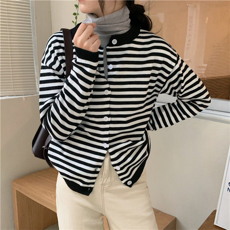 ボーダー服 大人可愛いボーダーニットカーディガン