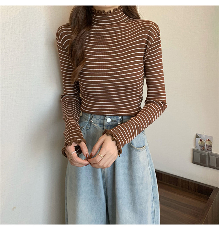 ボーダー服 上質素材の細ボーダータートルネックニット秋冬レディース