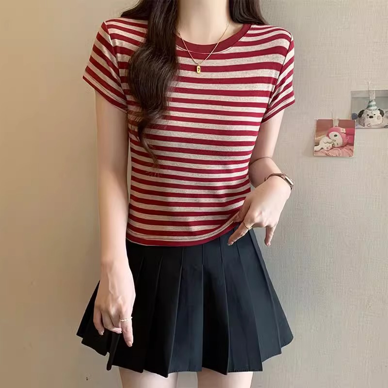 https://fulmo-img-server.com/borderly/273764d7-249b-4e47-a395-1d08dfa93f44.jpg