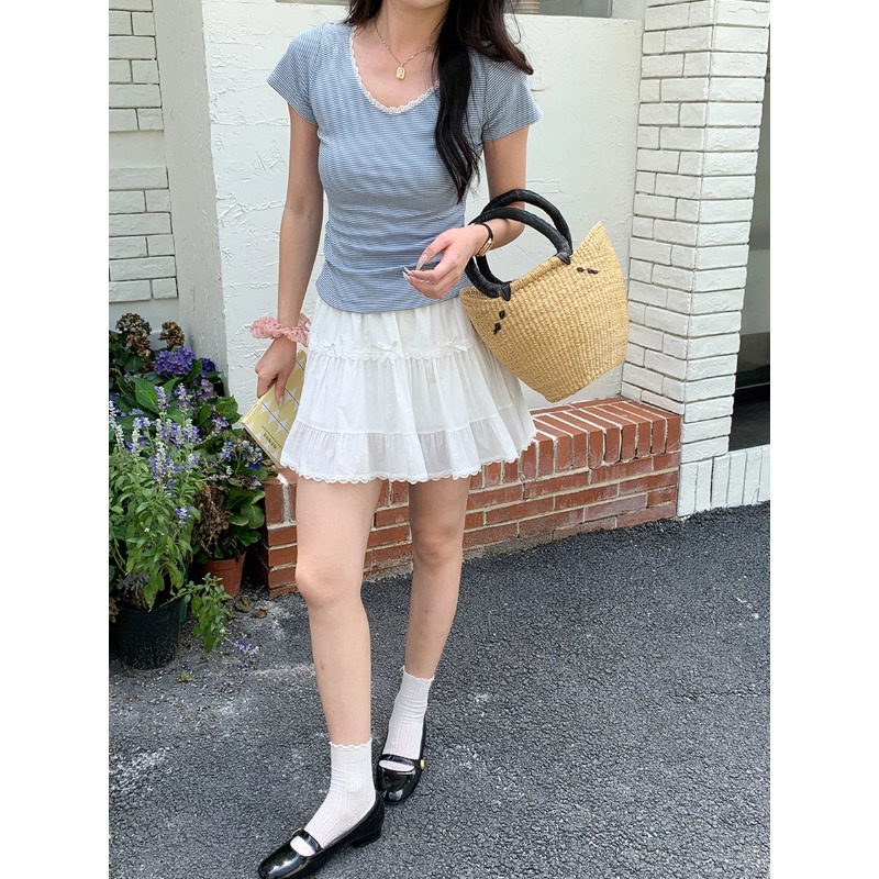 ボーダー服 レース縁取りボーダー胸元Tシャツ