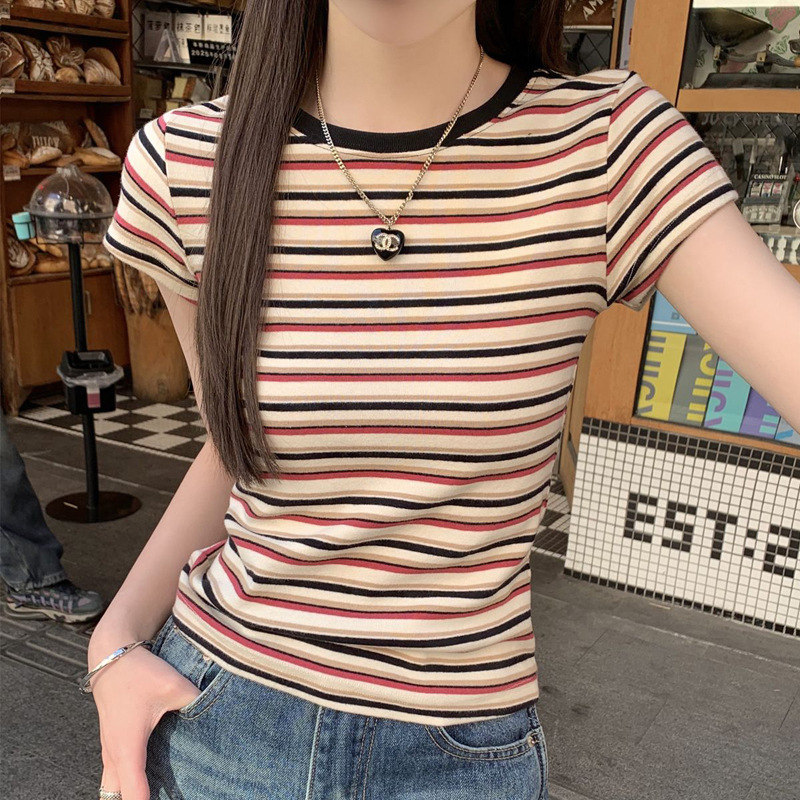 ボーダー シンプル細ボーダー半袖Tシャツ