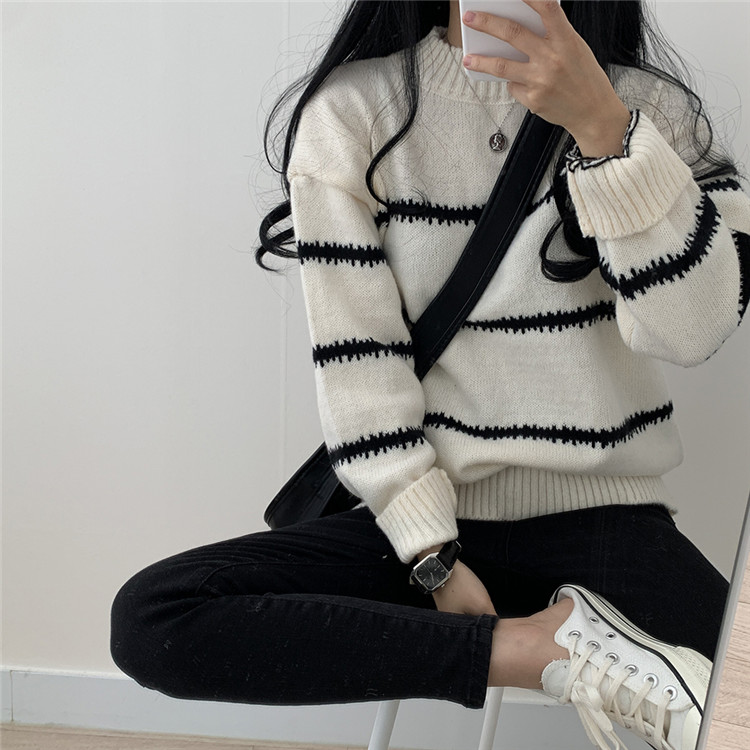 ボーダー服 ゆったり着心地 厚手ボーダーニットセーター 女性用長袖