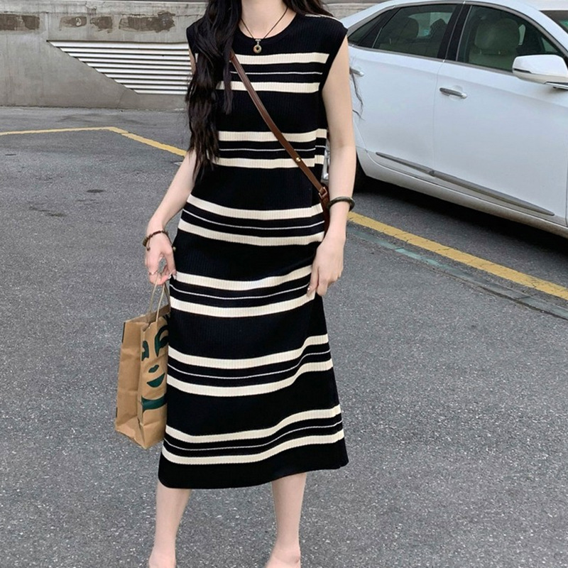 ボーダー服 ボーダー服 リブ編みノースリーブボーダーワンピース
