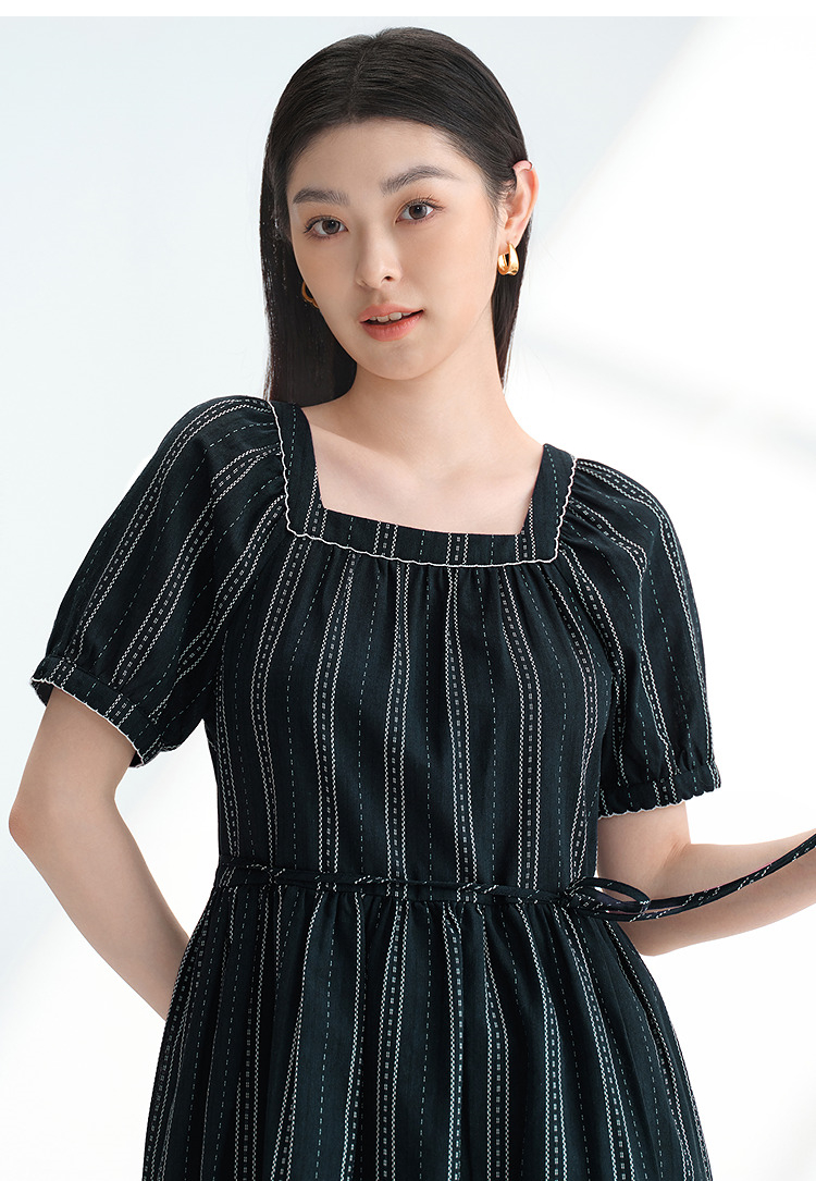 ボーダー服 優美な縦縞スクエアネックワンピース