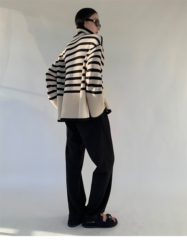 ボーダー服 ボーダー柄タートルネックセーター ゆったりニット