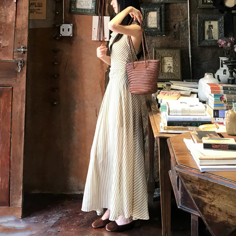 ボーダー服 ボーダー服 優美なドレープネックボーダーワンピース