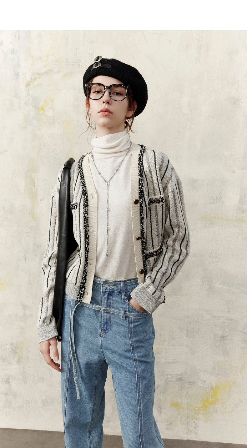 ボーダー服 上品飾り編みストライプカーディガン