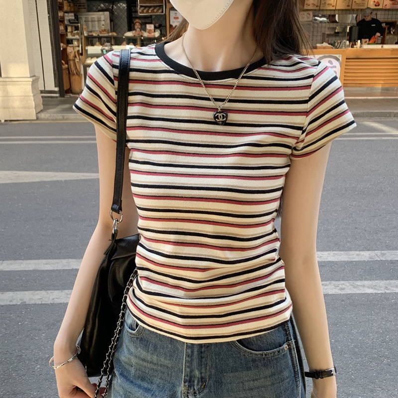 ボーダー シンプル細ボーダー半袖Tシャツ