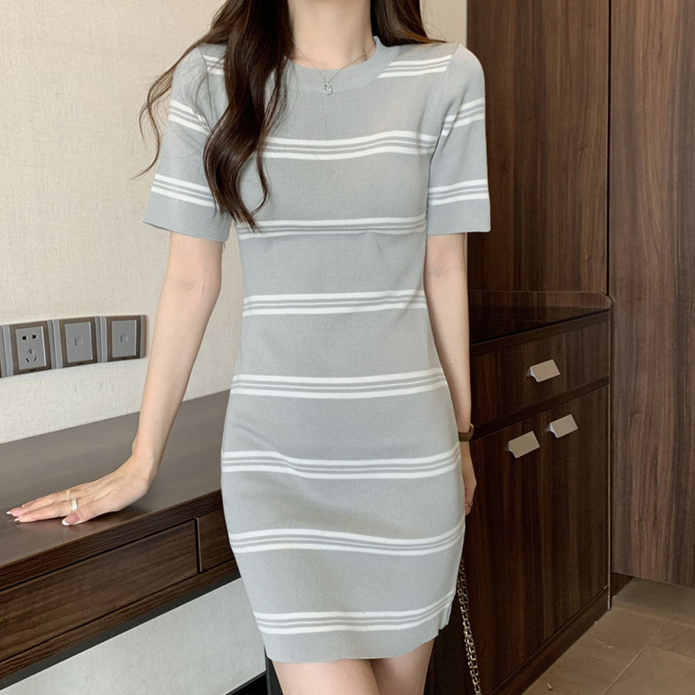 ボーダー服 ボーダー柄 美シルエット サマーニットワンピース