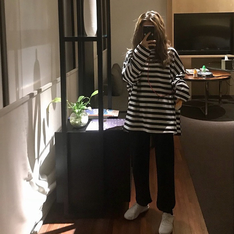ボーダー服 ボーダー服 ゆったり横縞長袖ティーシャツ