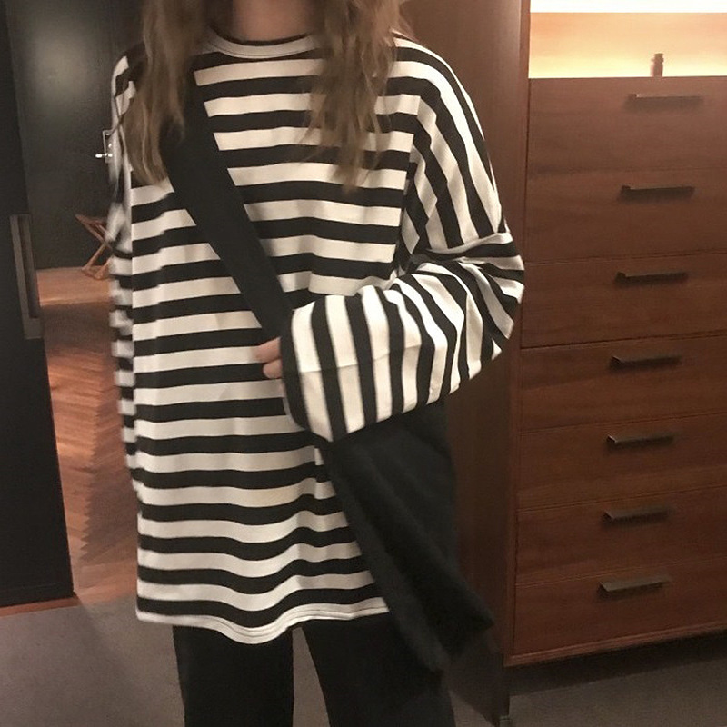 ボーダー服 ボーダー服 ゆったり横縞長袖ティーシャツ