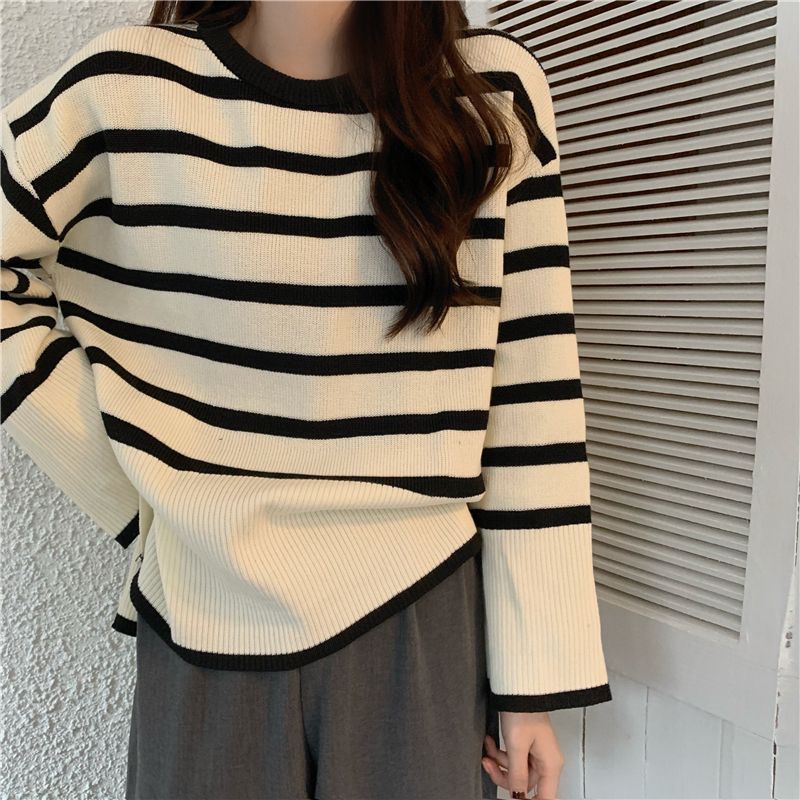 ボーダー服 新作レディースボーダーニットセーター縞模様