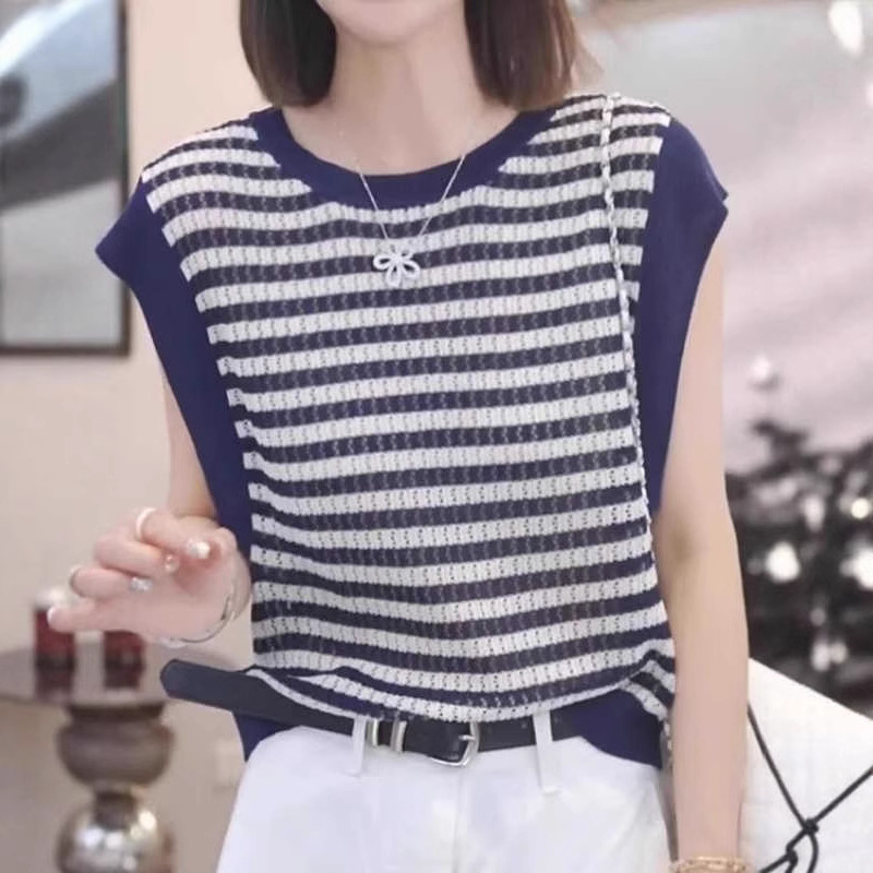 ボーダー服 透かし編みボーダーノースリーブ