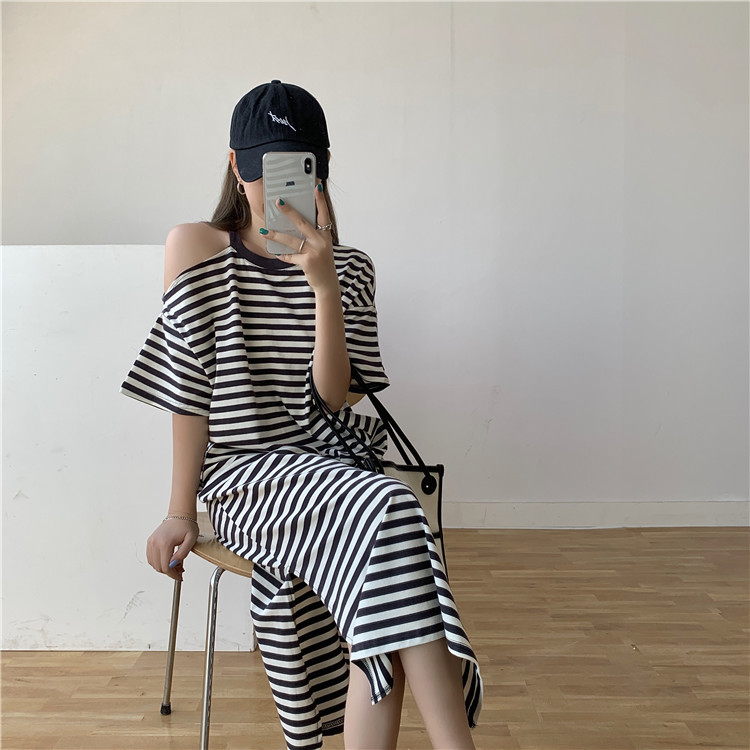 ボーダー服 肩見せボーダーゆったりワンピース