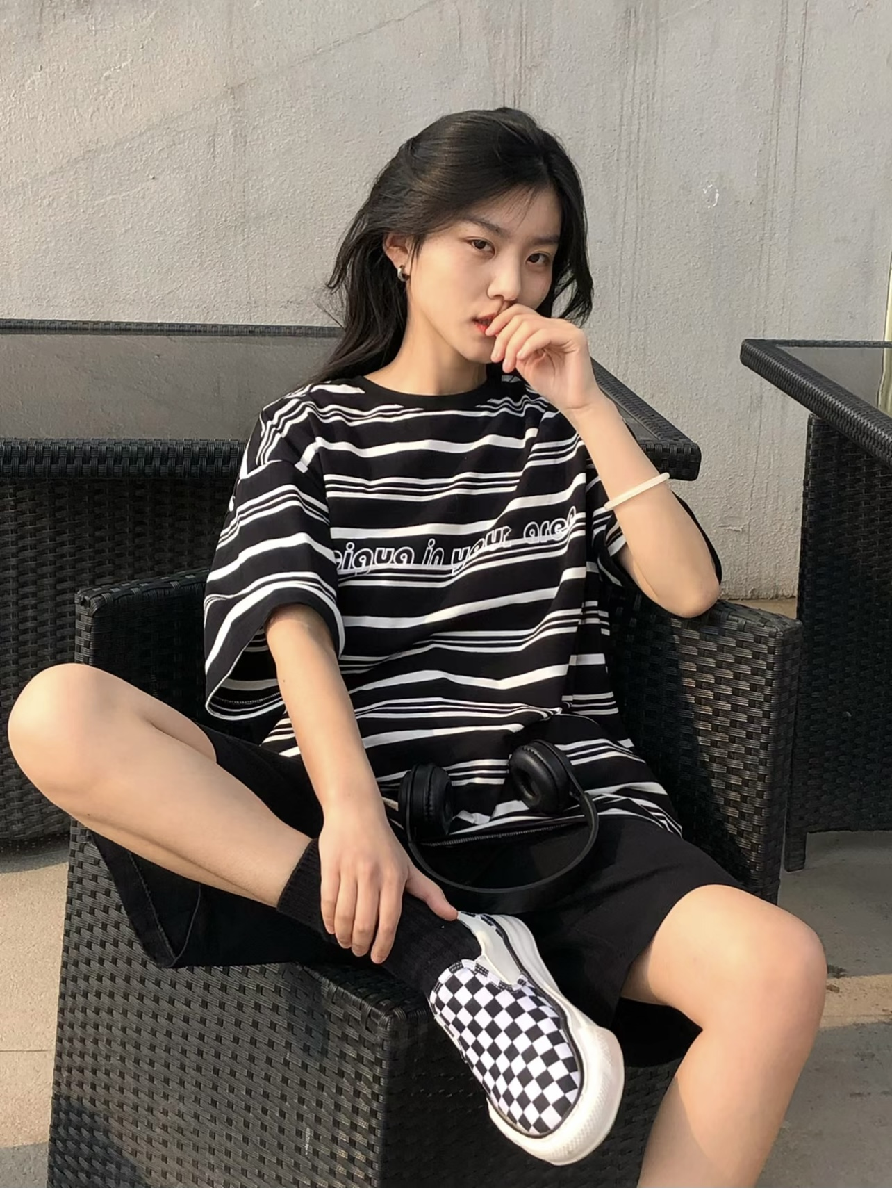 https://fulmo-img-server.com/borderly/b4f77121-e127-4067-bf47-b6093b6d4305.jpg