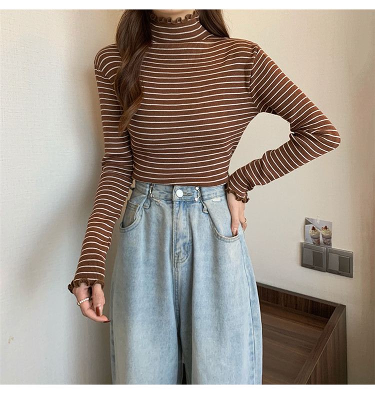 ボーダー服 上質素材の細ボーダータートルネックニット秋冬レディース