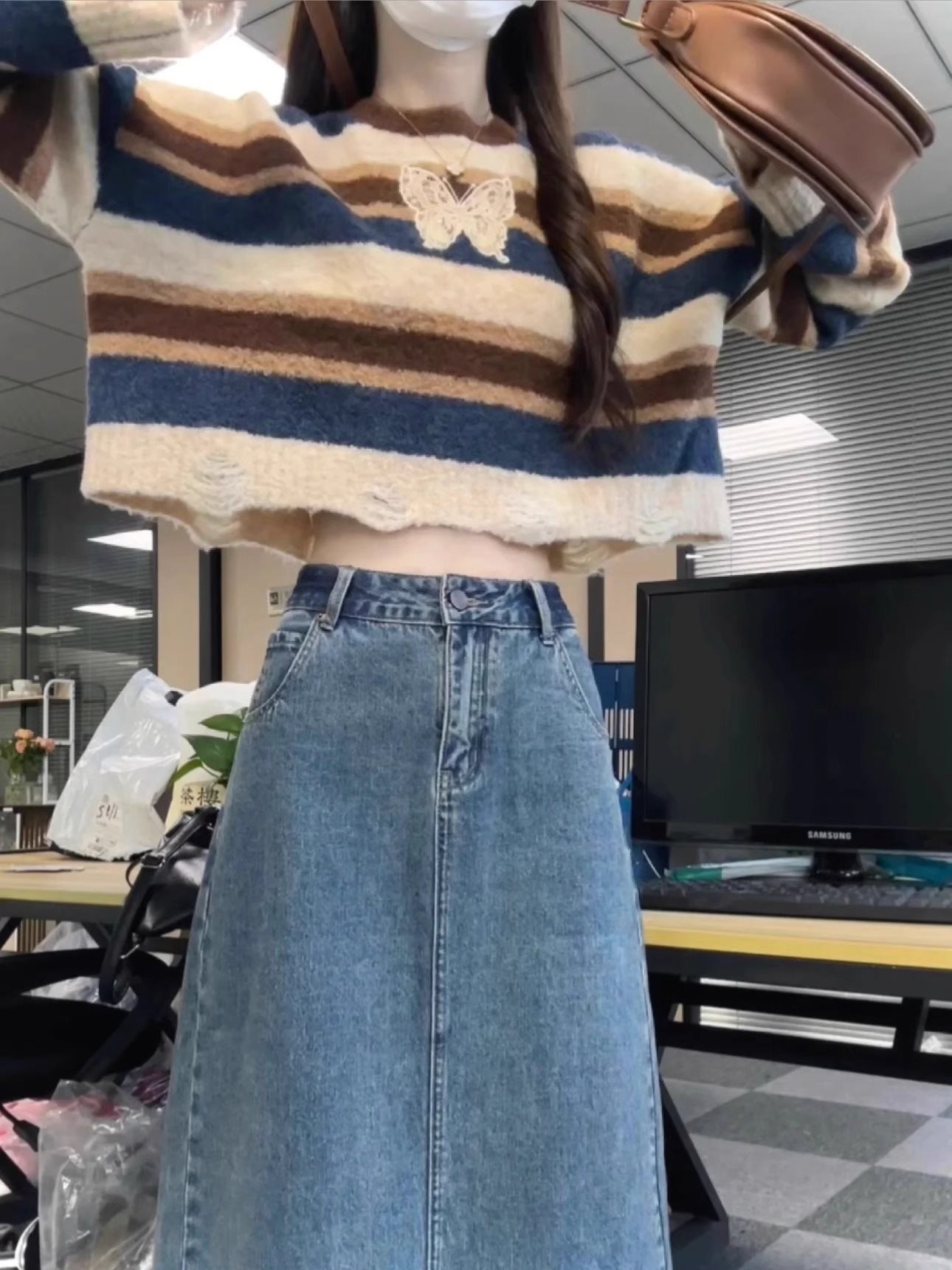 ボーダー服 蝶々モチーフ ふわもこボーダーニット