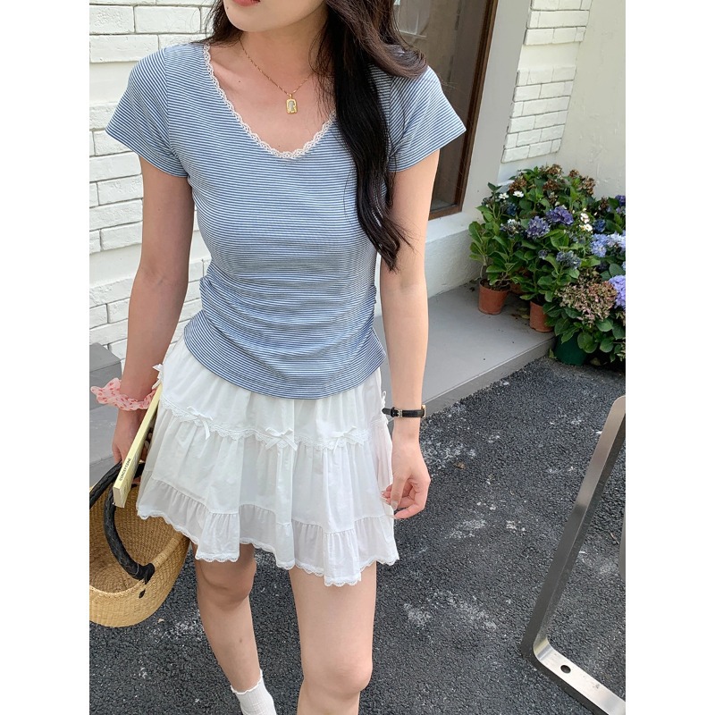ボーダー服 レース縁取りボーダー胸元Tシャツ