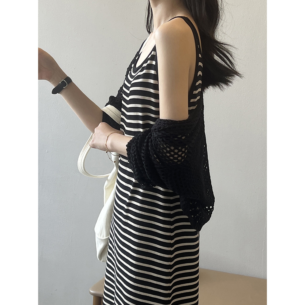 ボーダー服 なめらか縞模様タンクワンピース