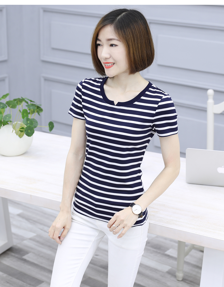 ボーダー服 優美なノッチネック ボーダーカットソー