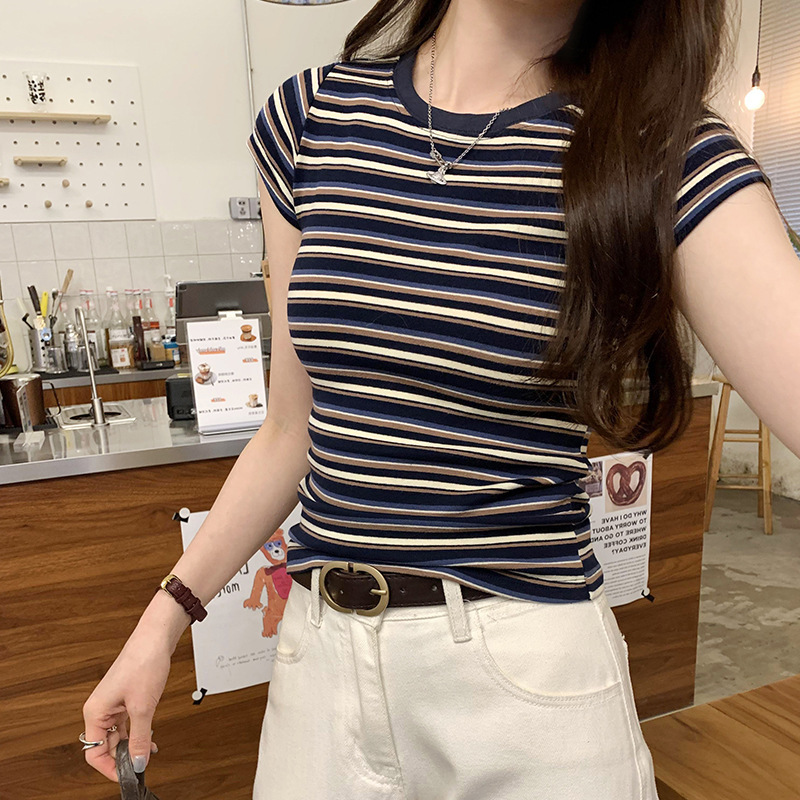ボーダー なめらか襟付きボーダーTシャツ