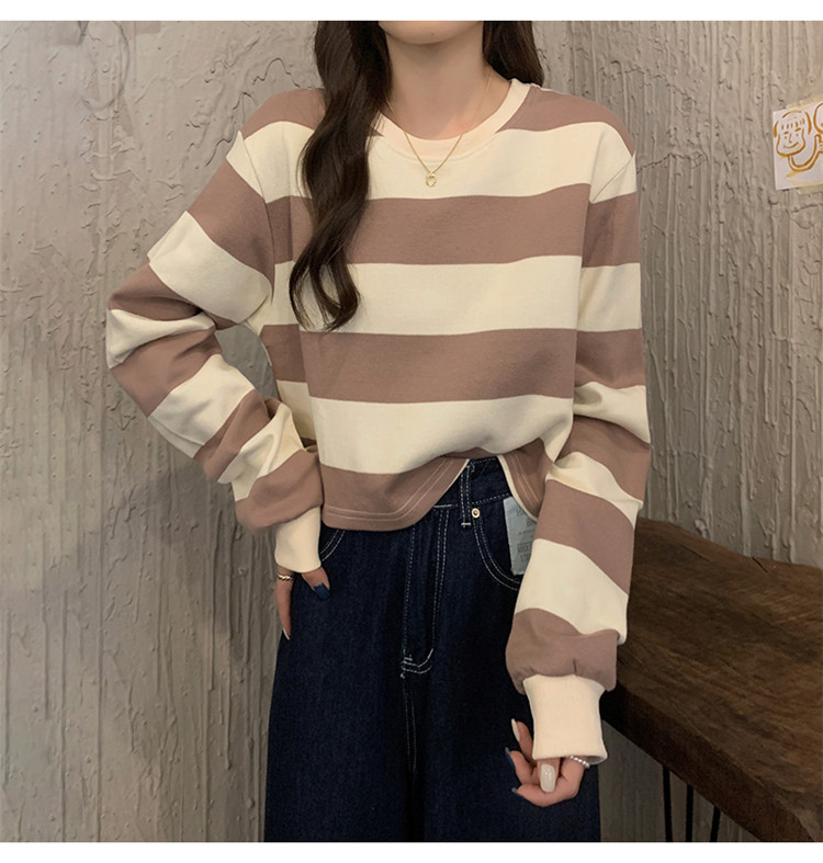 https://fulmo-img-server.com/borderly/fd02635b-636e-424b-9430-cbe873863cb6.jpg