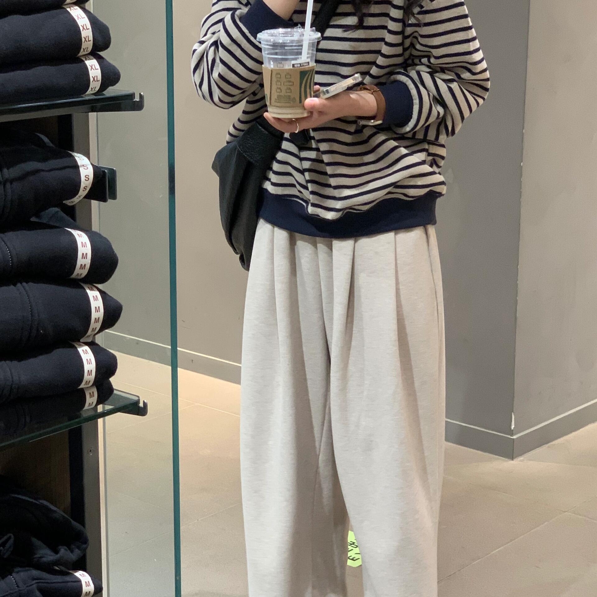ボーダー服 ゆったりリブ袖口ボーダーカットソー
