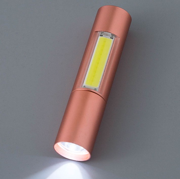 防災グッズ USB ミニライト
