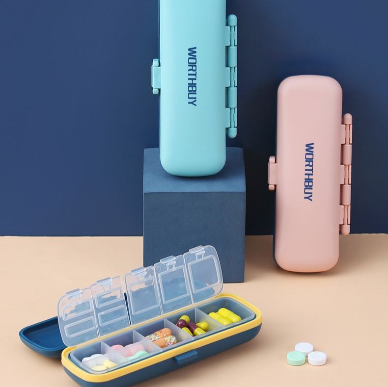 防災グッズ 携帯用薬品収納ケース