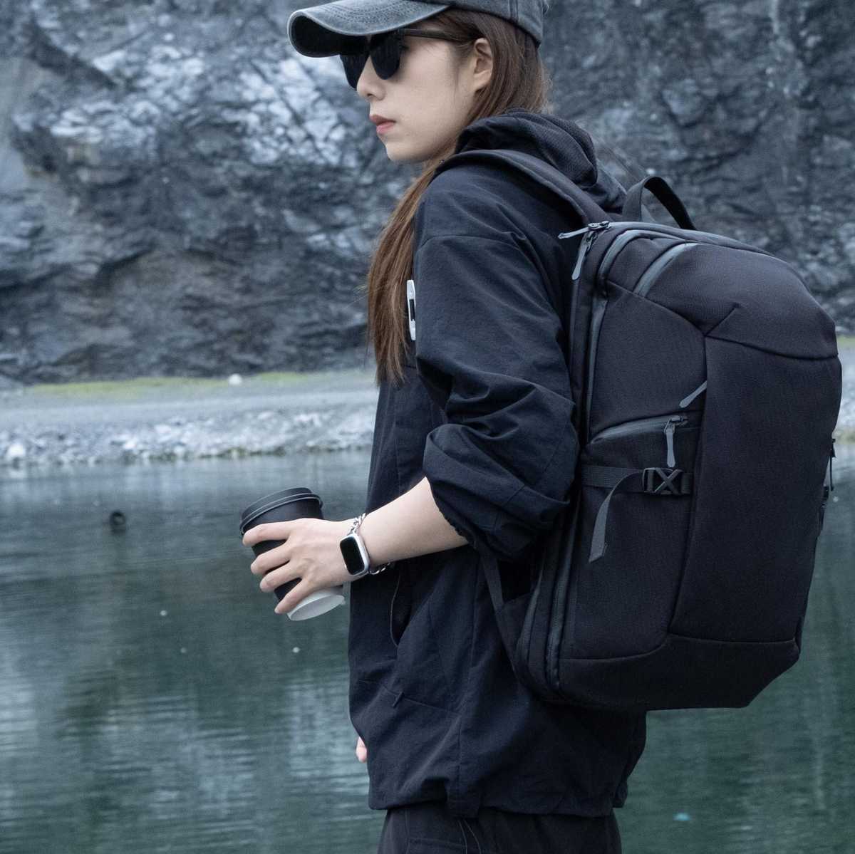 防災グッズ 大容量多機能防災バックパック