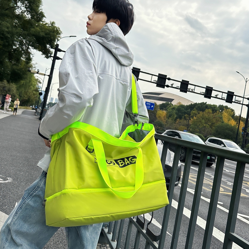 ボストンバッグ 都会派二層式ボストンバッグ