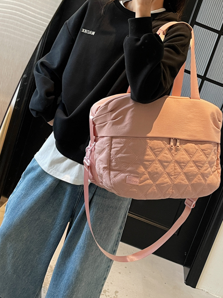ボストンバッグ キルティング仕立て 旅の相棒バッグ