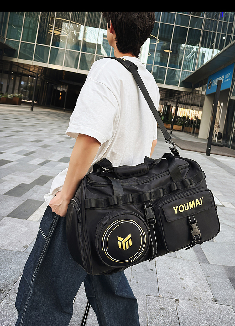 ボストンバッグ 多機能ポケット付き スタイリッシュボストン