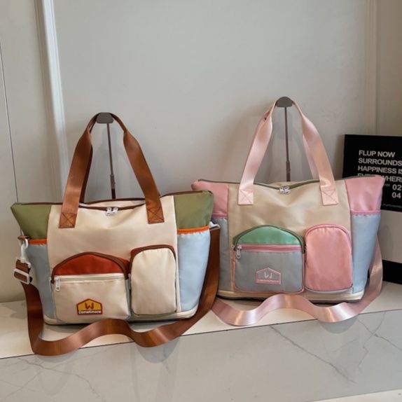 ボストンバッグ 多機能ポケット付き快適旅行バッグ 2色展開