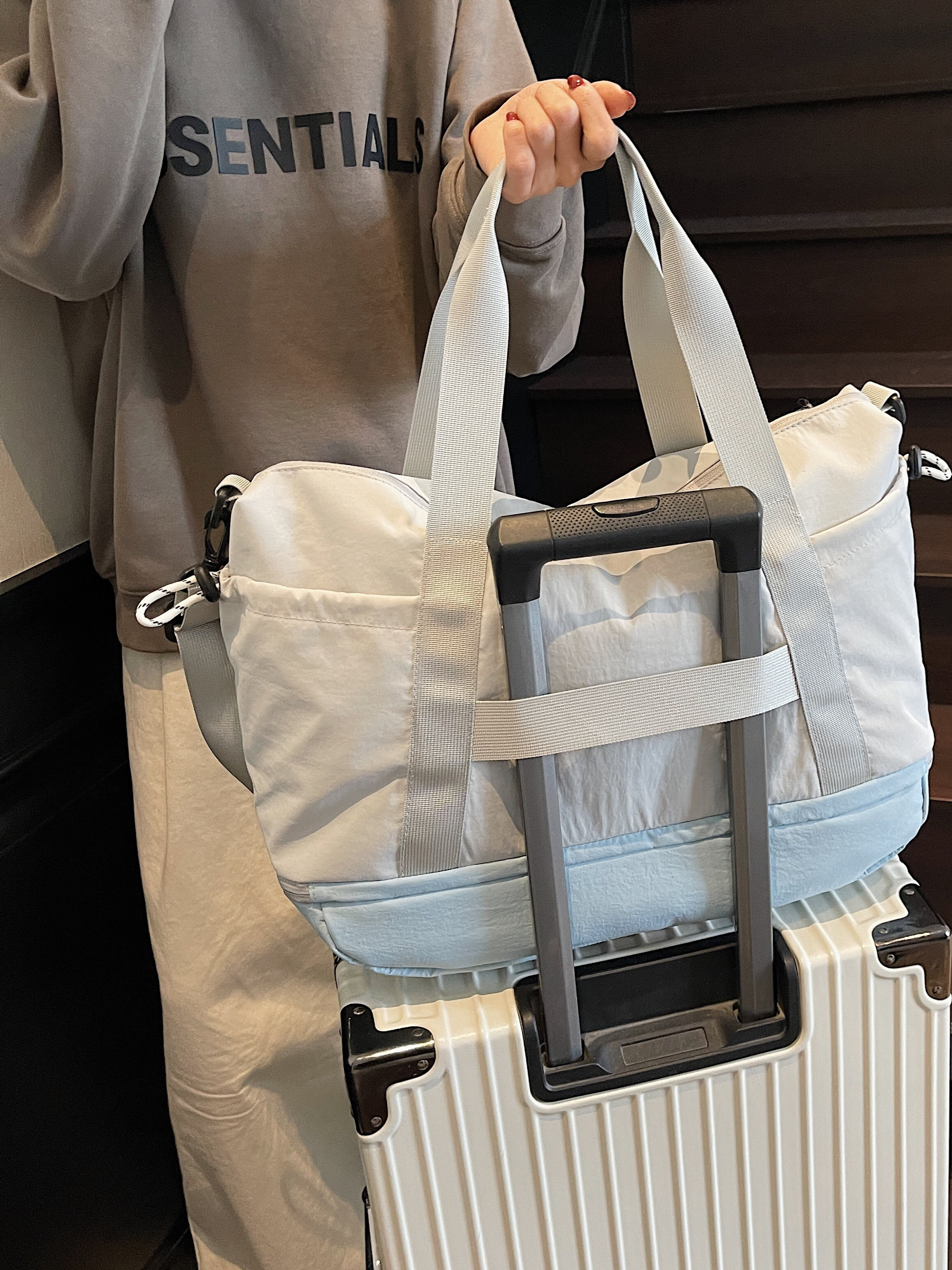ボストンバッグ 軽量 アウトドア 3色展開
