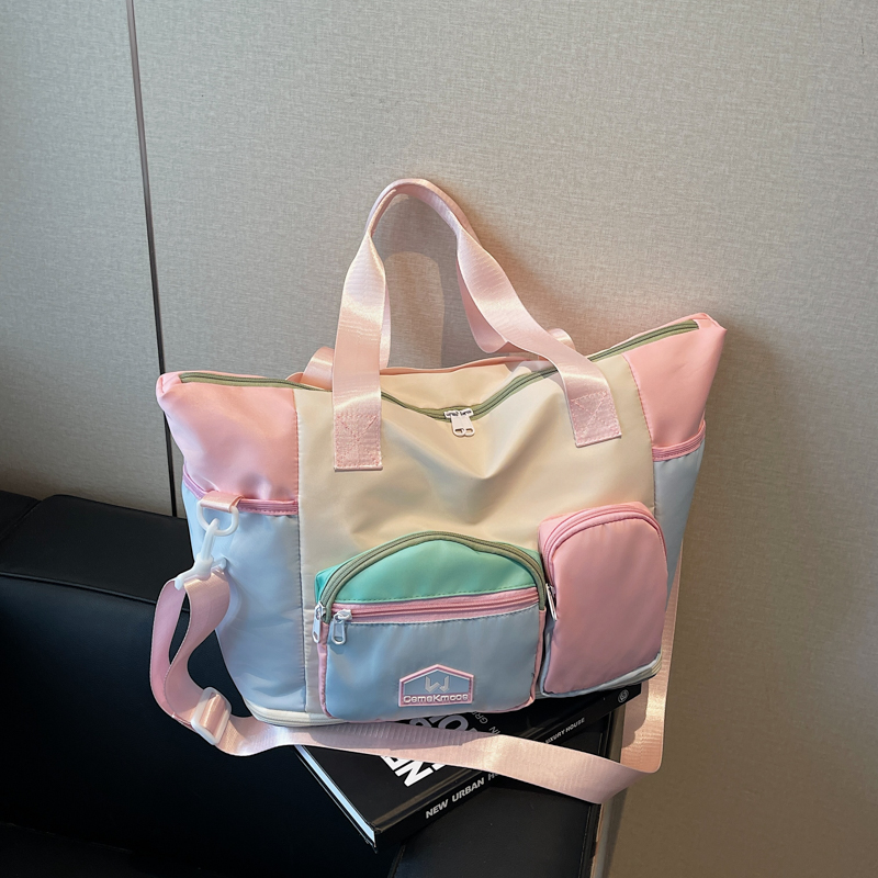 ボストンバッグ 多機能ポケット付き快適旅行バッグ 2色展開