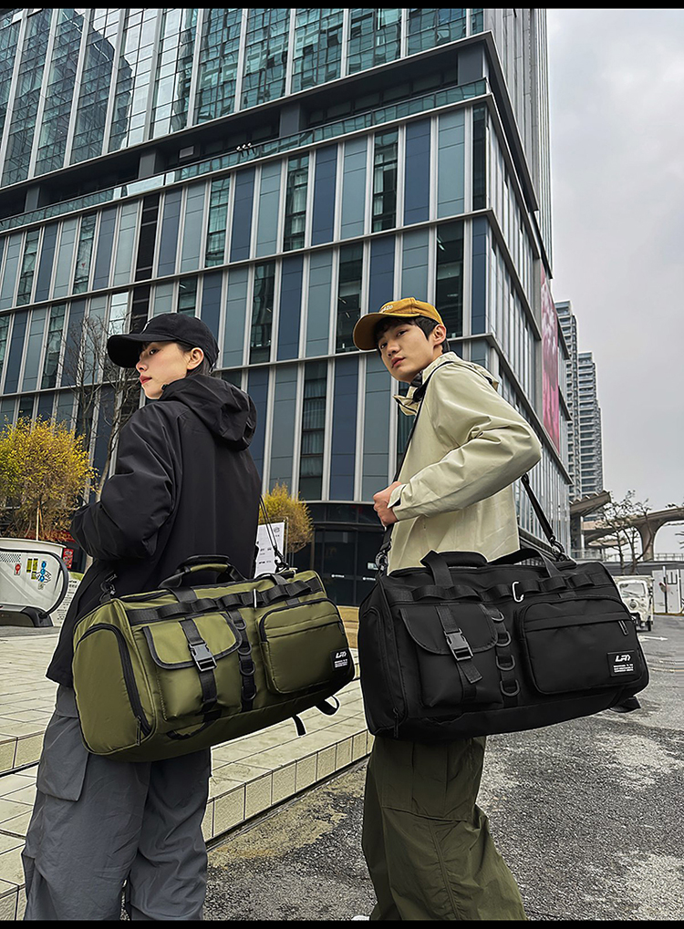 ボストンバッグ 多機能ポケット付き実用旅行バッグ