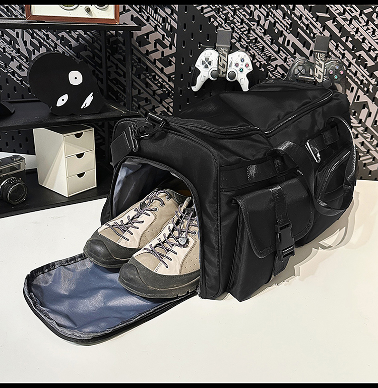 ボストンバッグ 多機能ポケット付き実用旅行バッグ