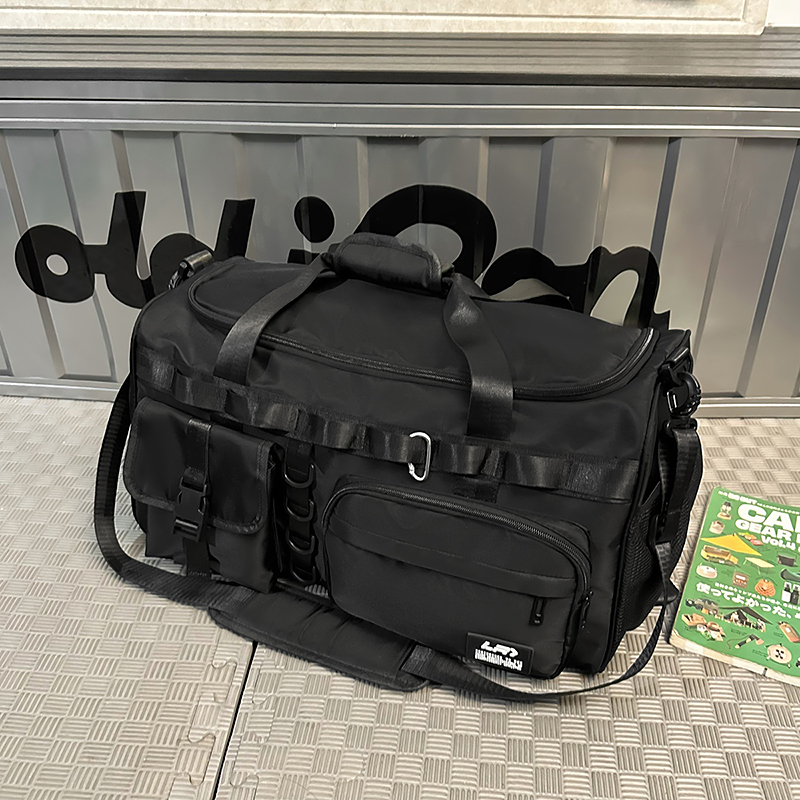ボストンバッグ 多機能ポケット付き実用旅行バッグ