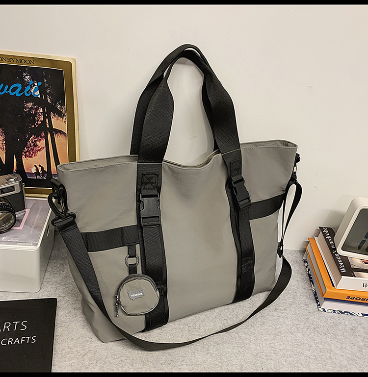 ボストンバッグ シンプル軽量ボストントート 3色展開