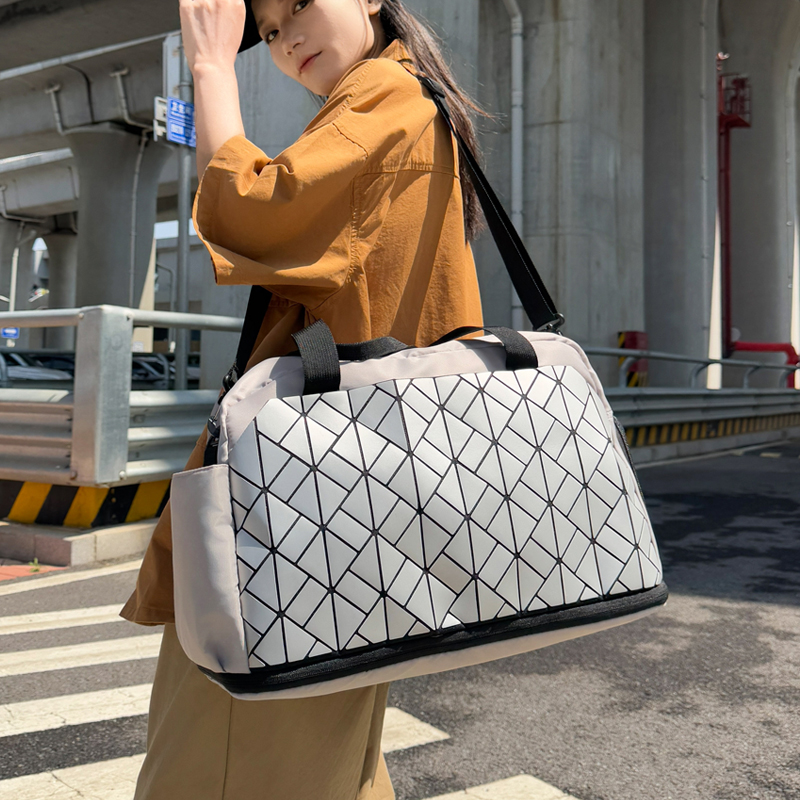 ボストンバッグ 幾何学模様 軽量 旅行ボストン