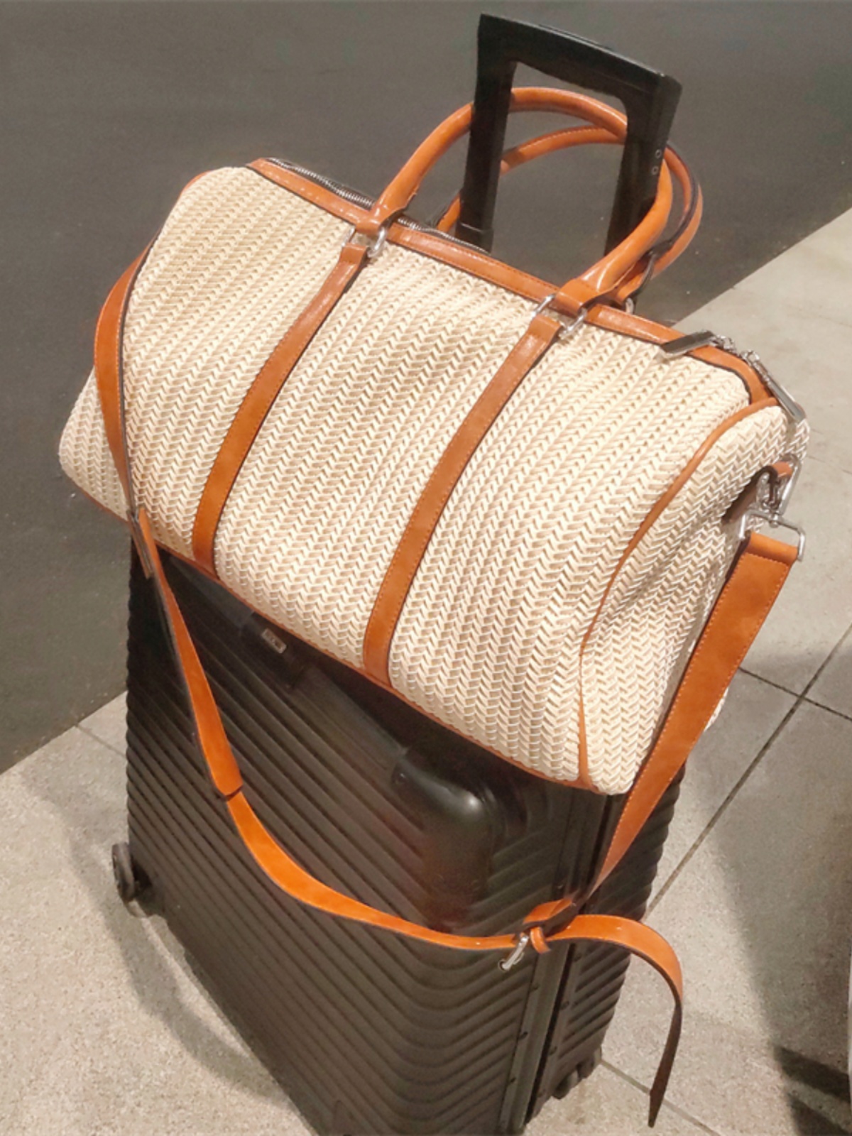 ボストンバッグ 職人編み込みリゾート旅行バッグ