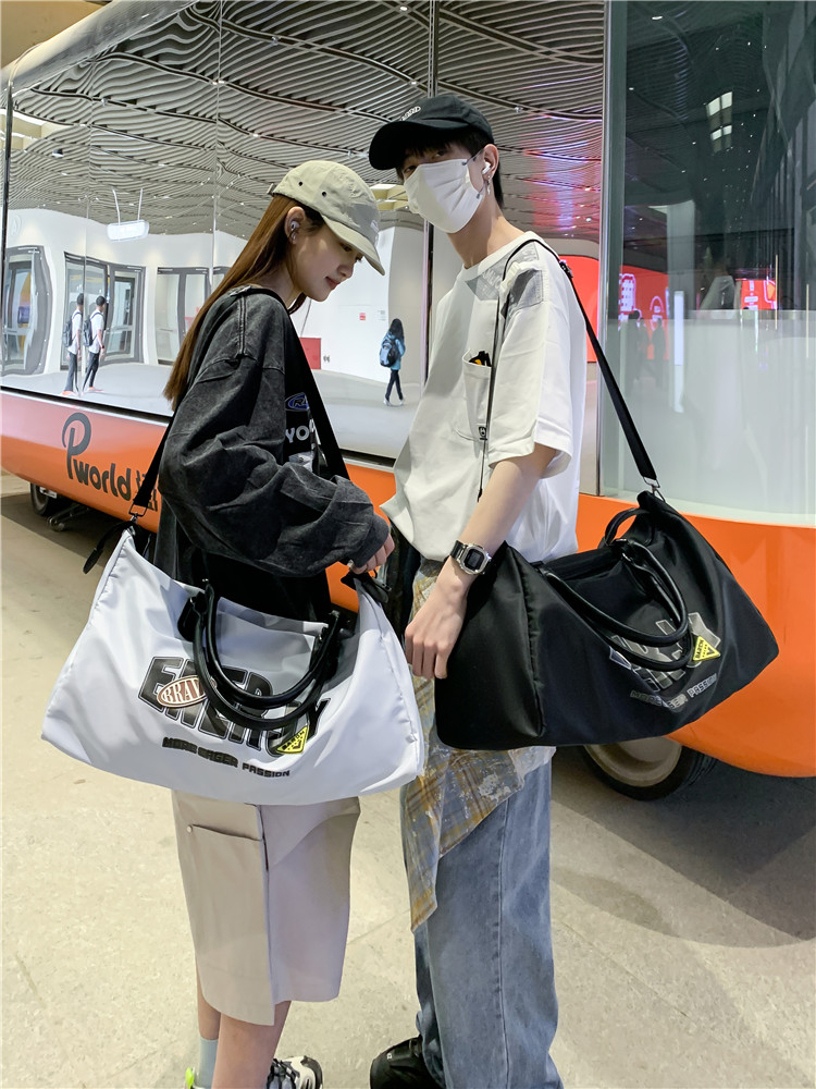 ボストンバッグ アーバンストリート 軽量 4色展開