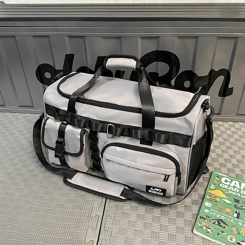 ボストンバッグ 多機能ポケット付き実用旅行バッグ