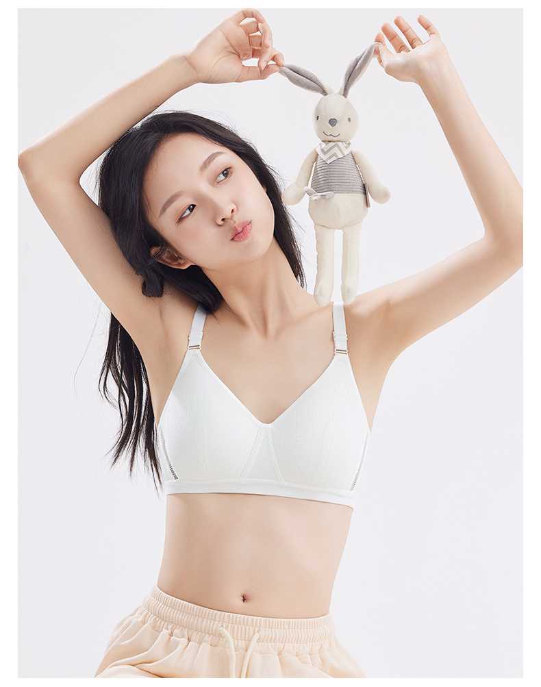 中学生ブラ 中学生ブラ ふんわり軽やか 美胸ブラ