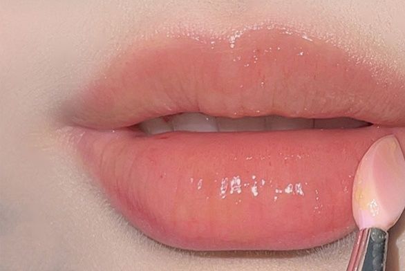 メイクブラシ リップ なめらか唇彩り シリコン筆