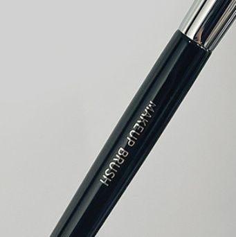 メイクブラシ コンシーラー 三角精密コンシーラーブラシ