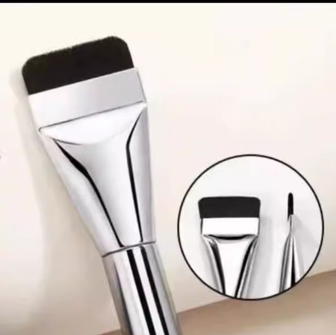 メイクブラシ なめらか塗布ファンデーションブラシ
